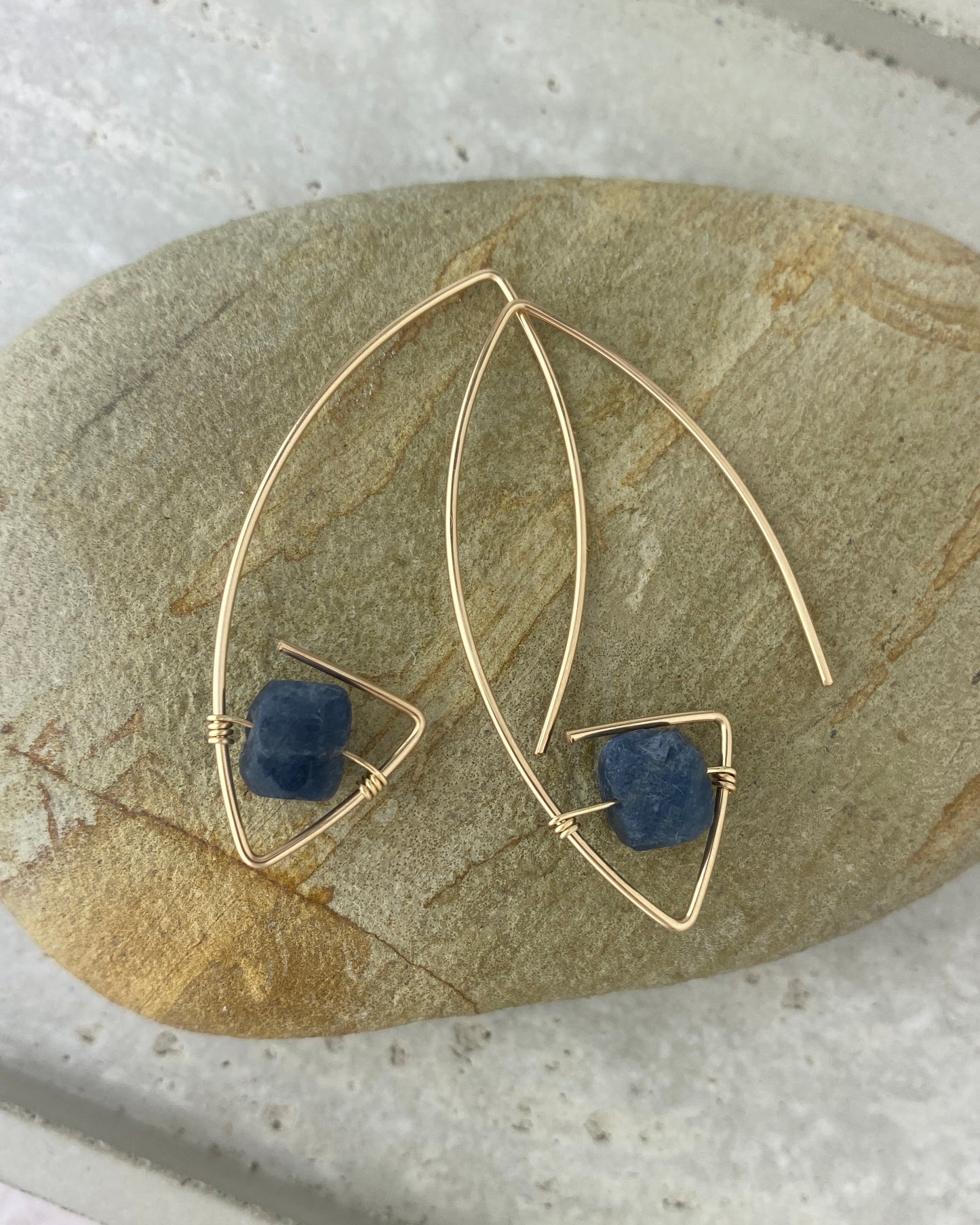 Raw Sapphire Arc Hoop Earrings in Sterling Silver or Gold-Filled