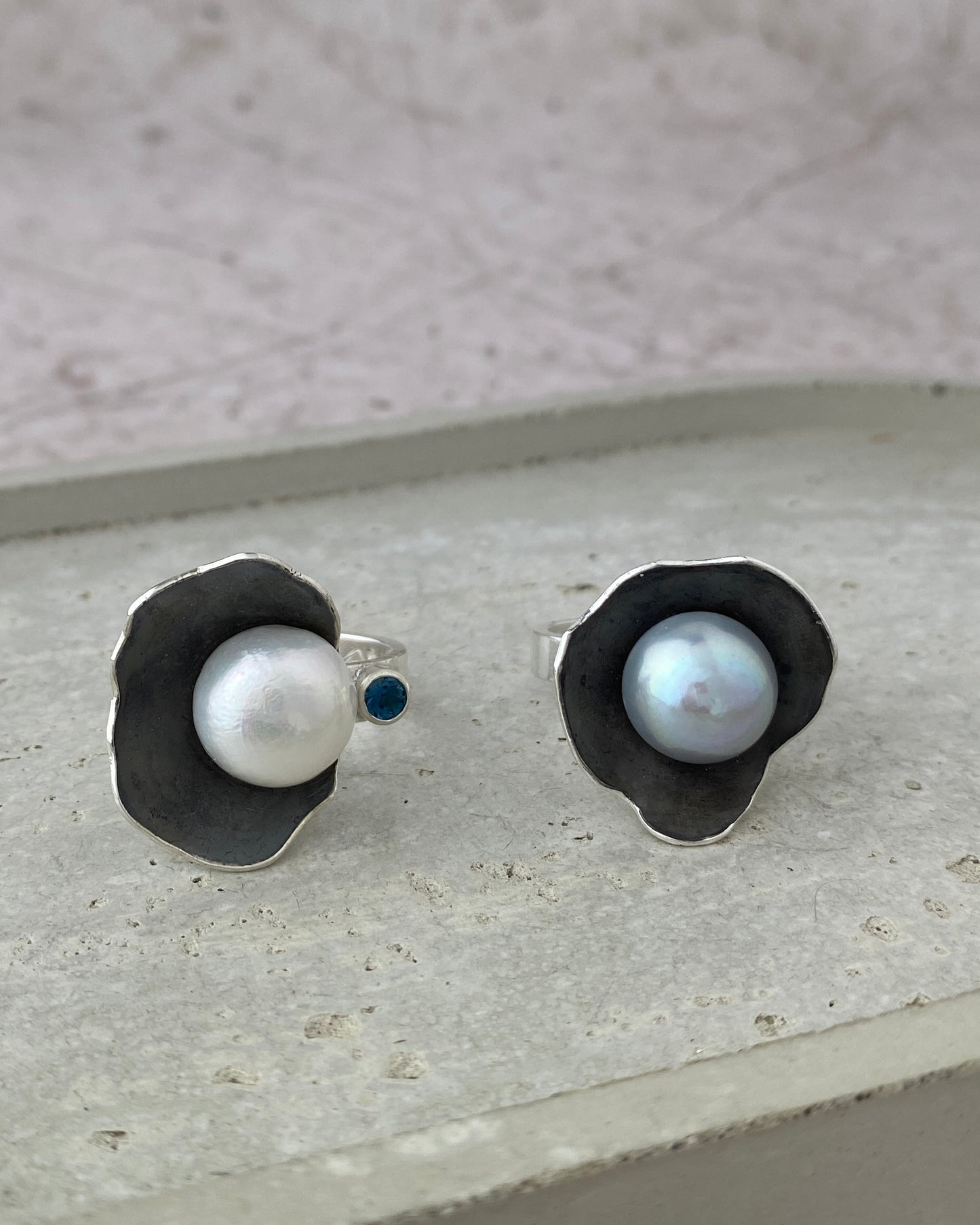 Anemone Ring — Grey Pearl | Sterling Silver Sculptural Ring | Sz 8.5