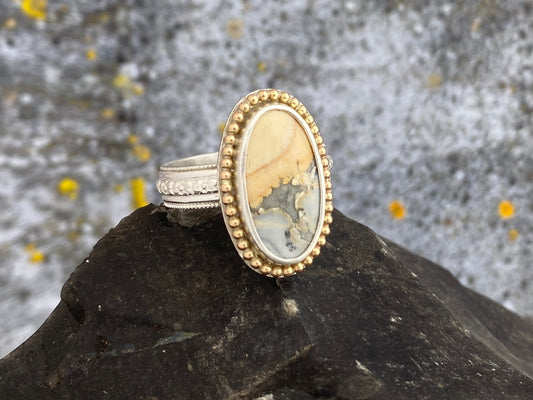 Maligano Jasper ring, size 11.25, floral band silver ring