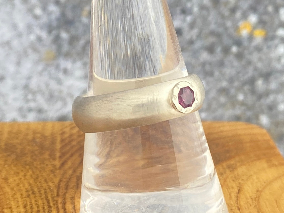 Rhodolite garnet ring, size 9 1/4, brushed silver comfort fit band