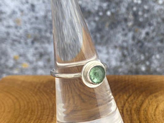 Green Kyanite ring, size 6.5, hammered thin silver band