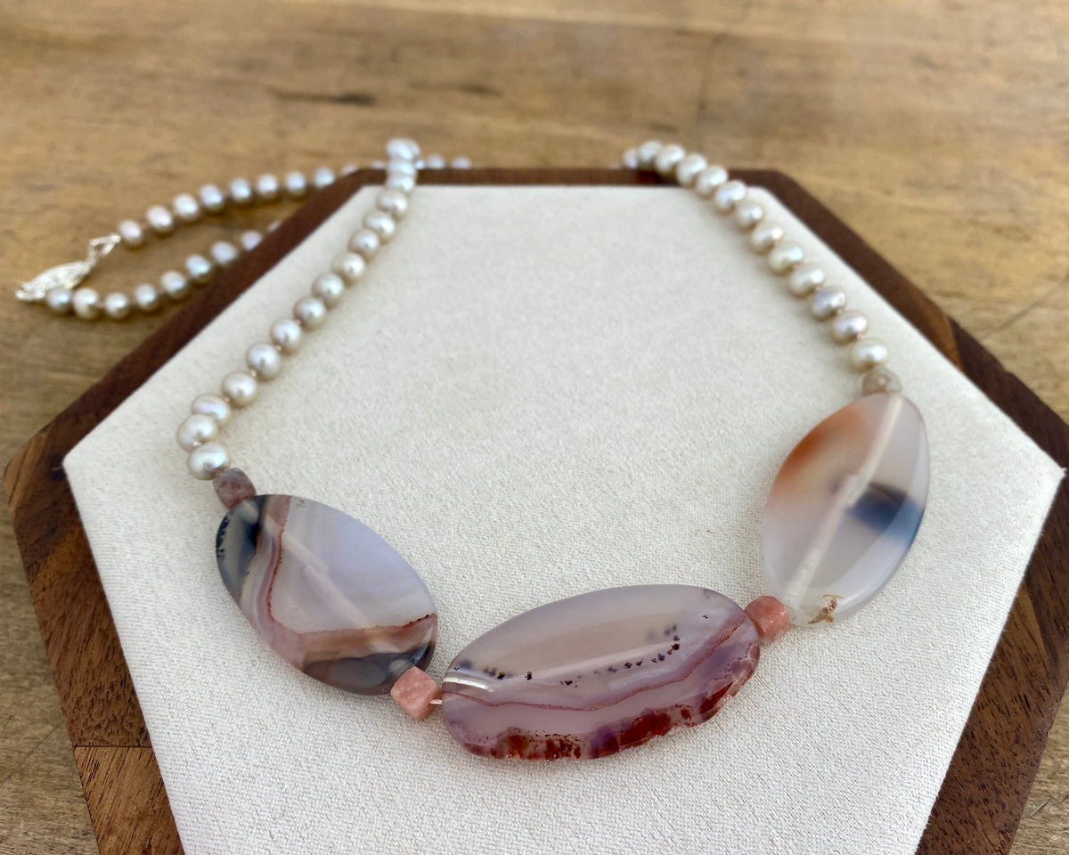 Dusky Agate and Pearl Necklace