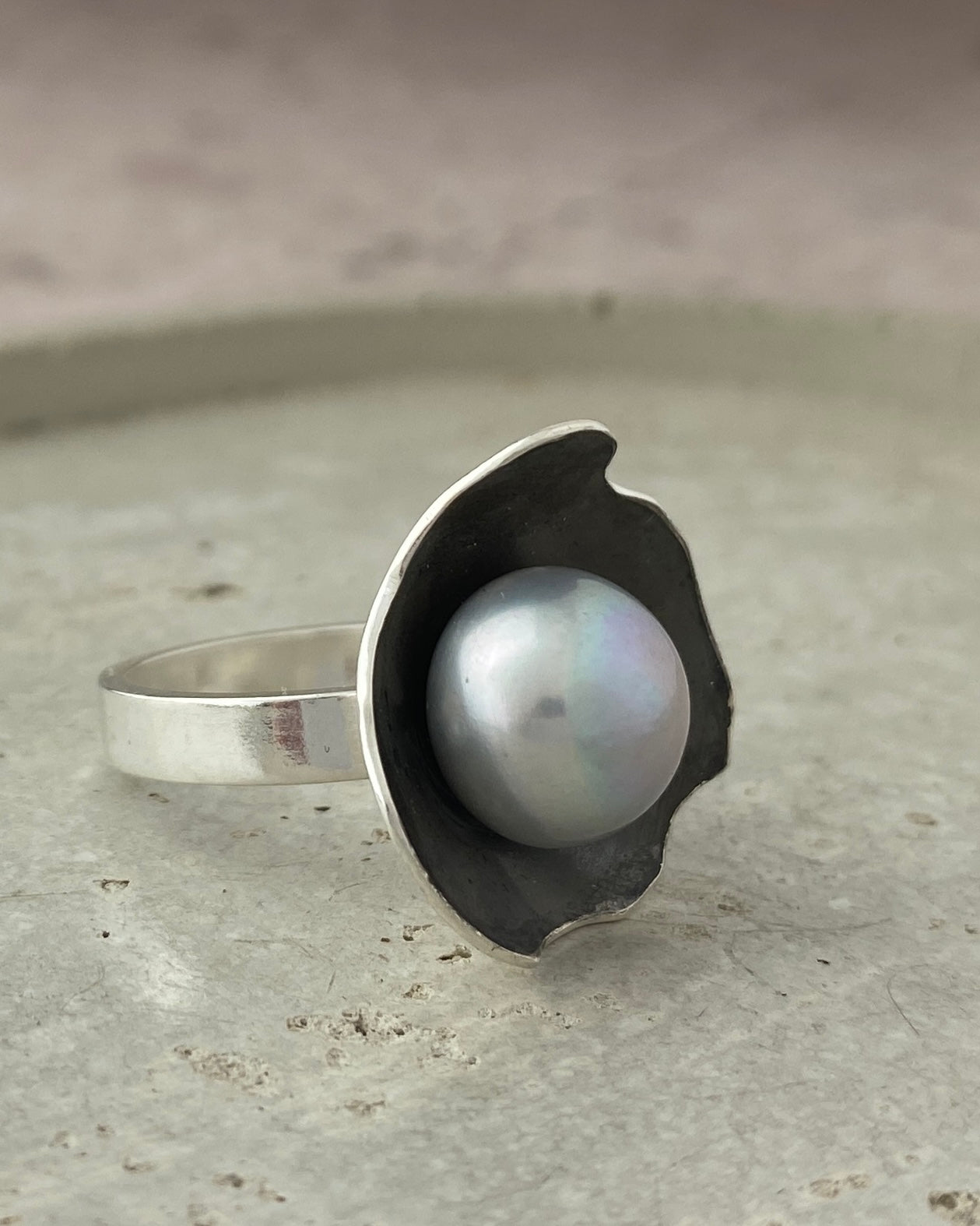 Anemone Ring — Grey Pearl | Sterling Silver Sculptural Ring | Sz 8.5