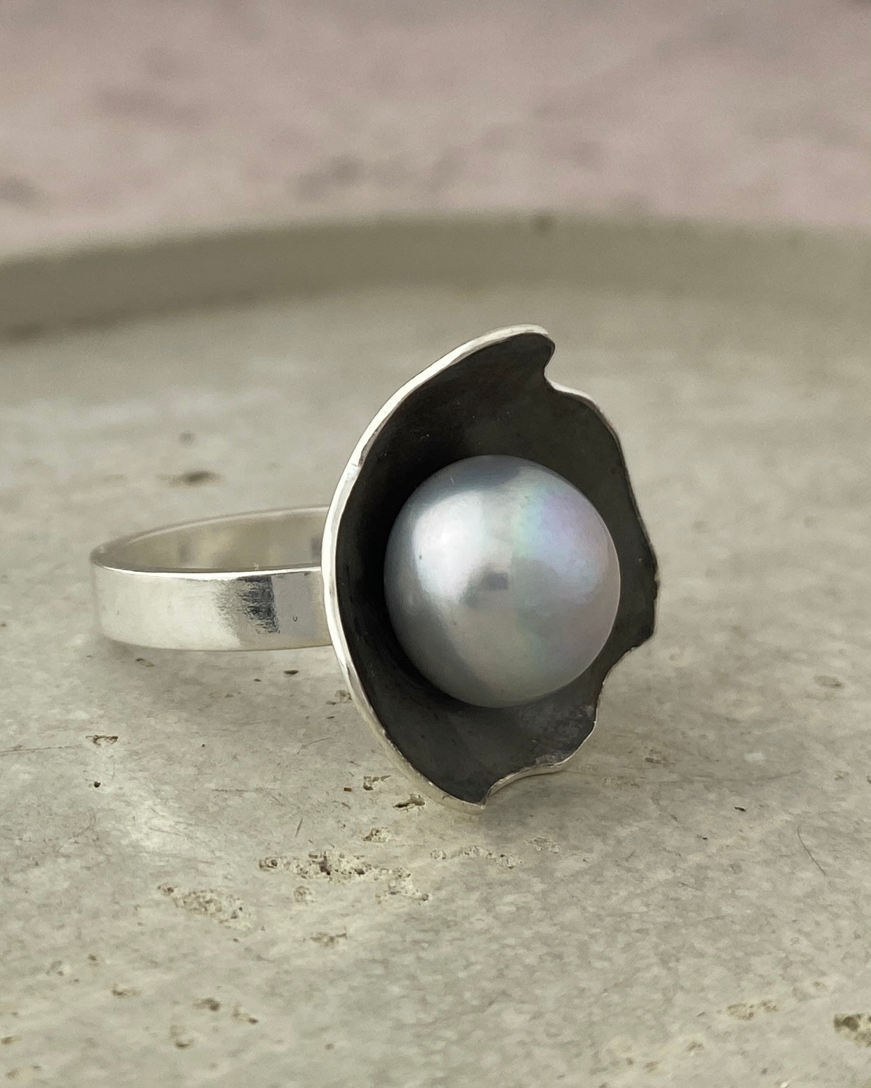 Anemone Ring — Grey Pearl | Sterling Silver Sculptural Ring | Sz 8.5