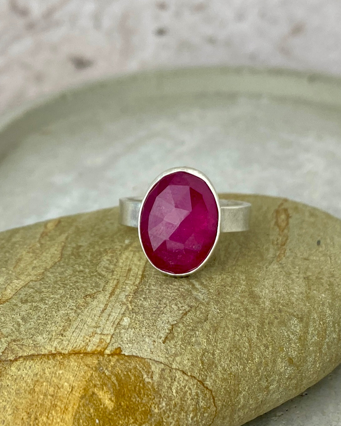Contour Pink Sapphire Ring | Sterling Silver | Sz 7.75
