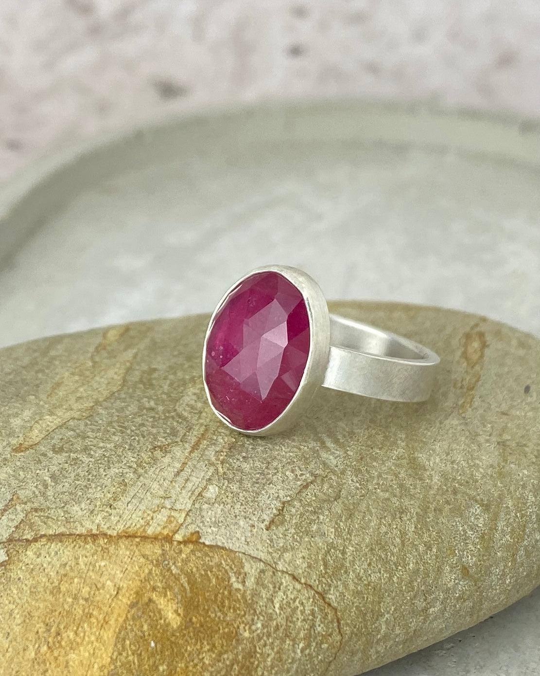 Contour Pink Sapphire Ring | Sterling Silver | Sz 7.75